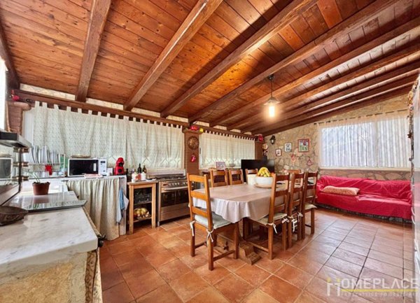 appartamento in vendita a Roma in zona Lunghezza