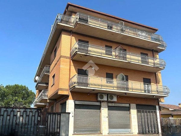 appartamento in vendita a Roma in zona Borghesiana