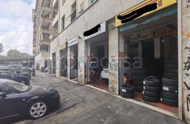 trivano in vendita a Roma in zona Prenestino-Labicano