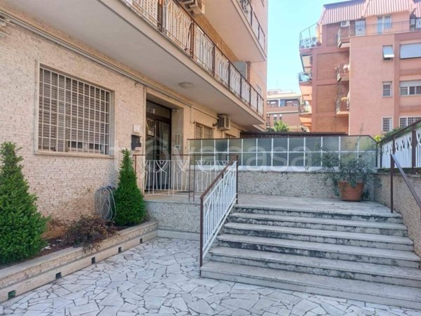 appartamento in vendita a Roma in zona Monte Sacro/Talenti