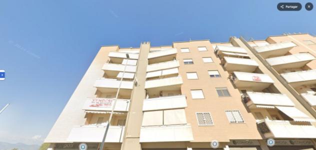appartamento in vendita a Roma in zona Torre Gaia