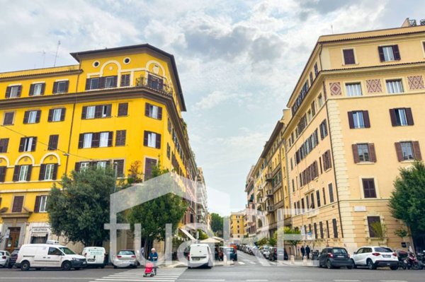 appartamento in vendita a Roma in zona Della Vittoria
