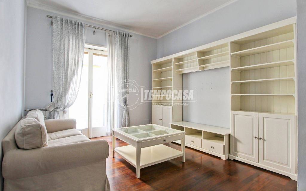 appartamento in vendita a Roma in zona Tor di Quinto