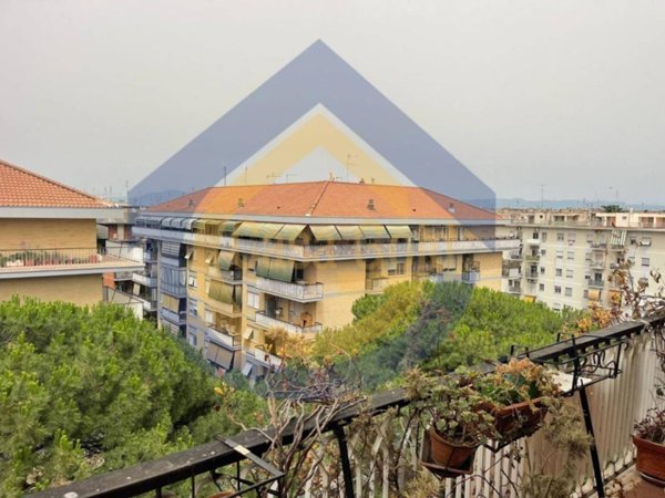 appartamento in vendita a Roma in zona Don Bosco