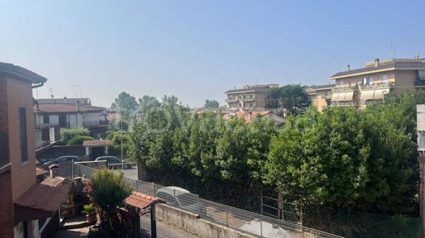 appartamento in vendita a Roma in zona Acilia