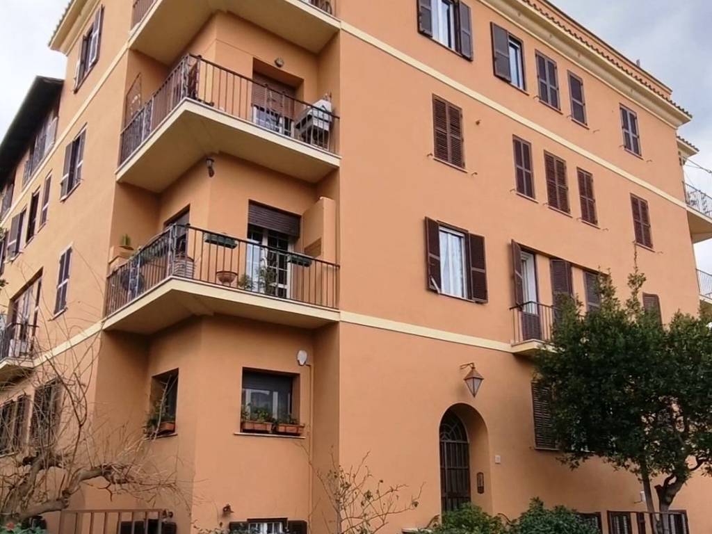 appartamento in vendita a Roma in zona Aurelio