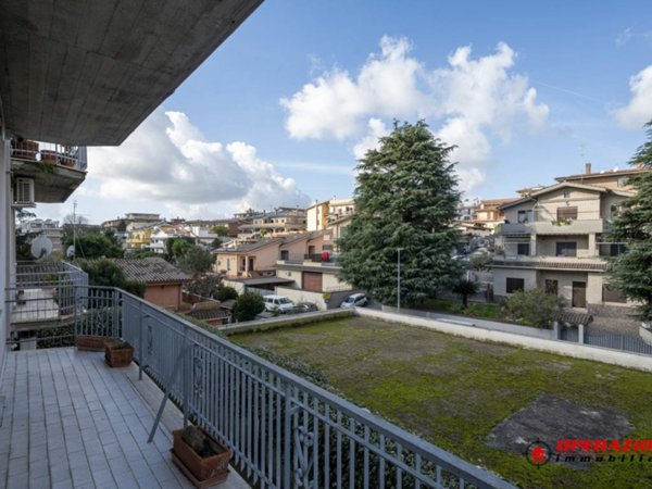 appartamento in vendita a Roma in zona Ottavia