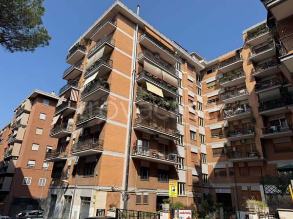 appartamento in vendita a Roma in zona Aurelio