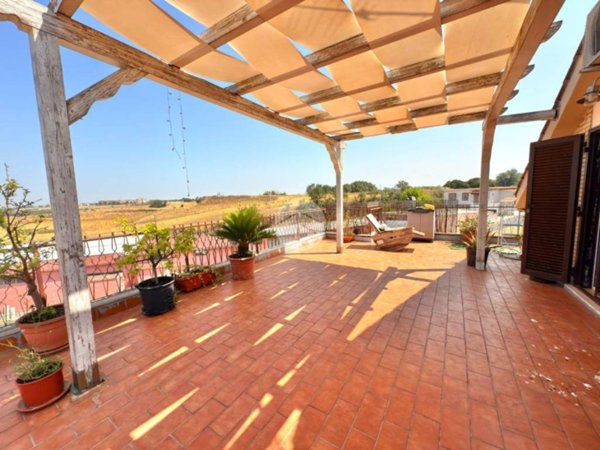appartamento in vendita a Roma in zona Finocchio
