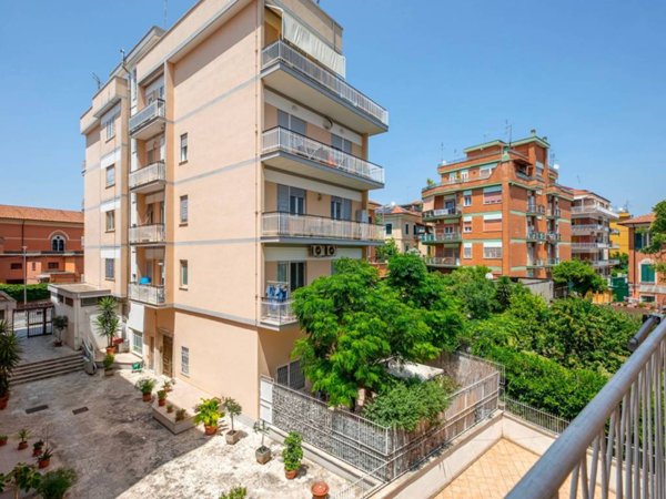 appartamento in vendita a Roma in zona Trionfale