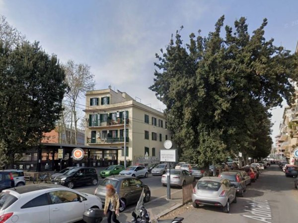 appartamento in vendita a Roma in zona Monte Sacro/Talenti