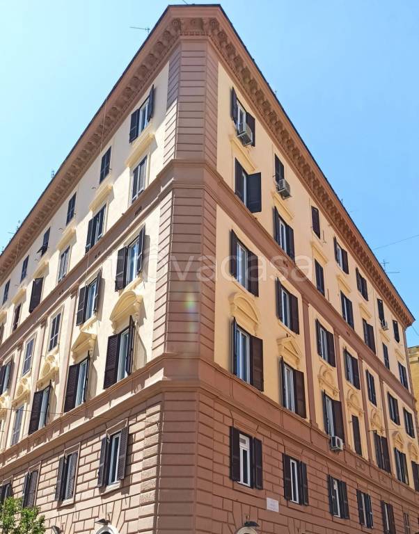 appartamento in vendita a Roma in zona Rione Borgo