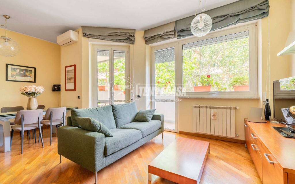 appartamento in vendita a Roma in zona Torrino