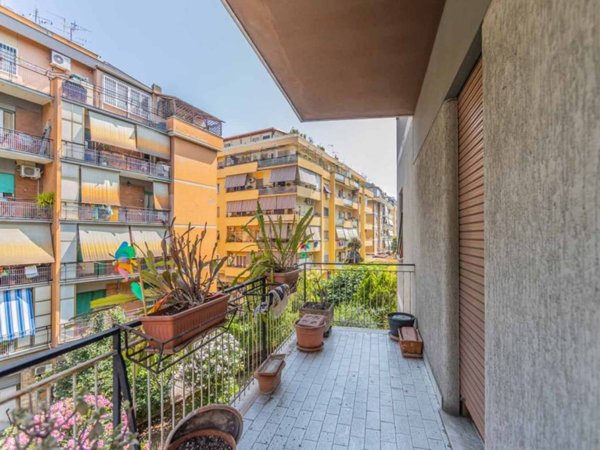 appartamento in vendita a Roma in zona Prenestino-Centocelle