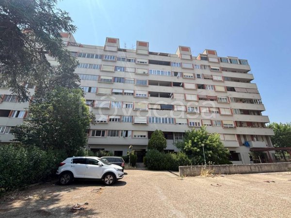 appartamento in vendita a Roma in zona Spinaceto