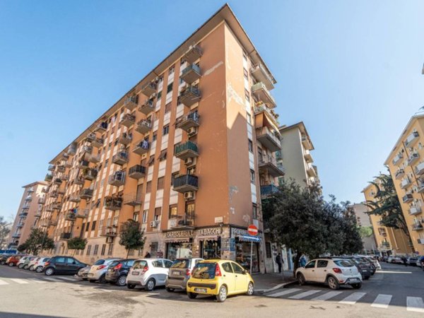 appartamento in vendita a Roma in zona Cinecittà