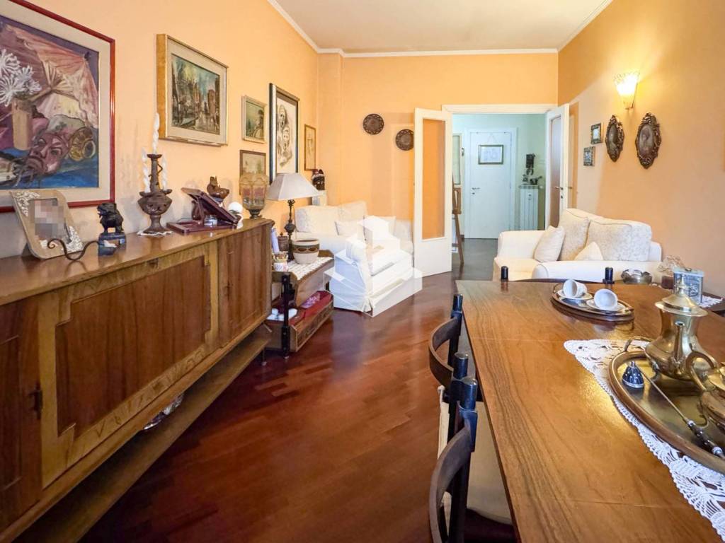 appartamento in vendita a Roma in zona Cinecittà