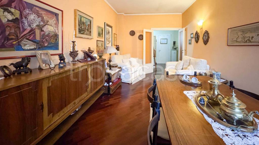 appartamento in vendita a Roma in zona Cinecittà
