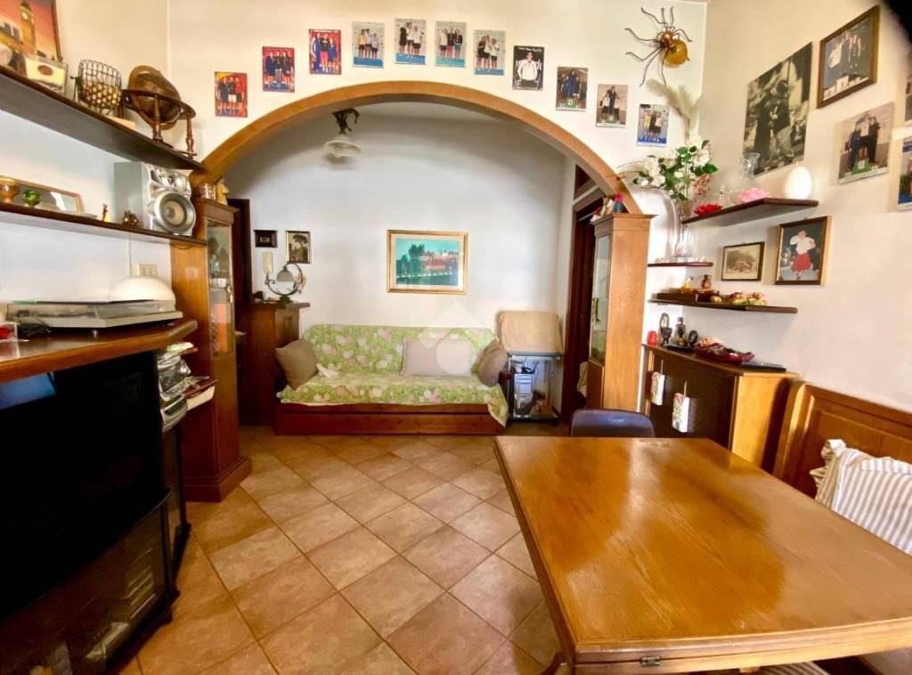 appartamento in vendita a Roma in zona Cinecittà
