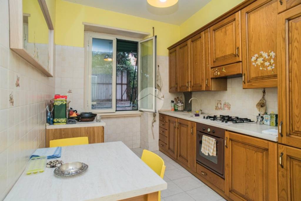 appartamento in vendita a Roma in zona Gianicolense