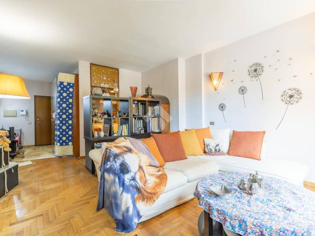 appartamento in vendita a Roma in zona Gianicolense
