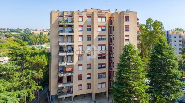 appartamento in vendita a Roma in zona Gianicolense