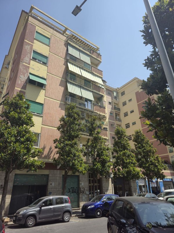 appartamento in vendita a Roma in zona Prenestino-Labicano
