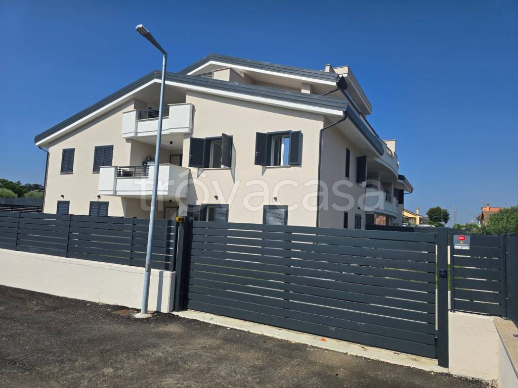 appartamento in vendita a Roma in zona Tor Vergata/Torrenova