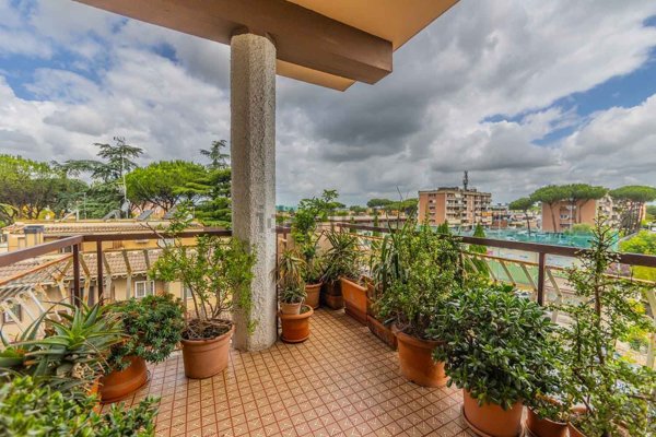 appartamento in vendita a Roma