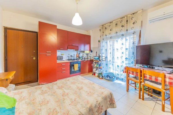 appartamento in vendita a Roma in zona Lunghezza