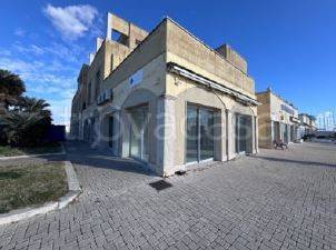 negozio in vendita a Roma in zona Ostia