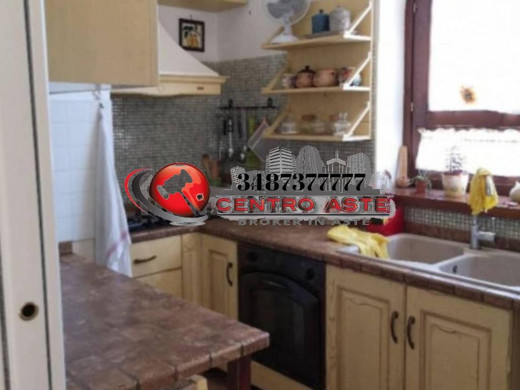 appartamento in vendita a Roma in zona Finocchio