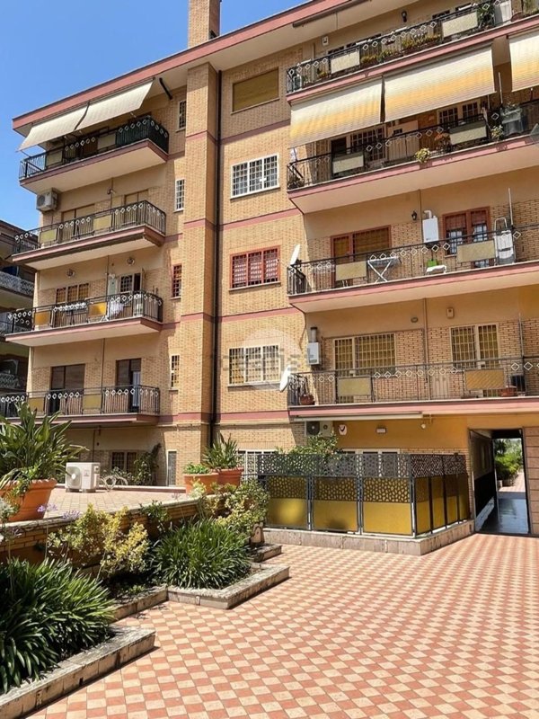 appartamento in vendita a Roma in zona Collatino