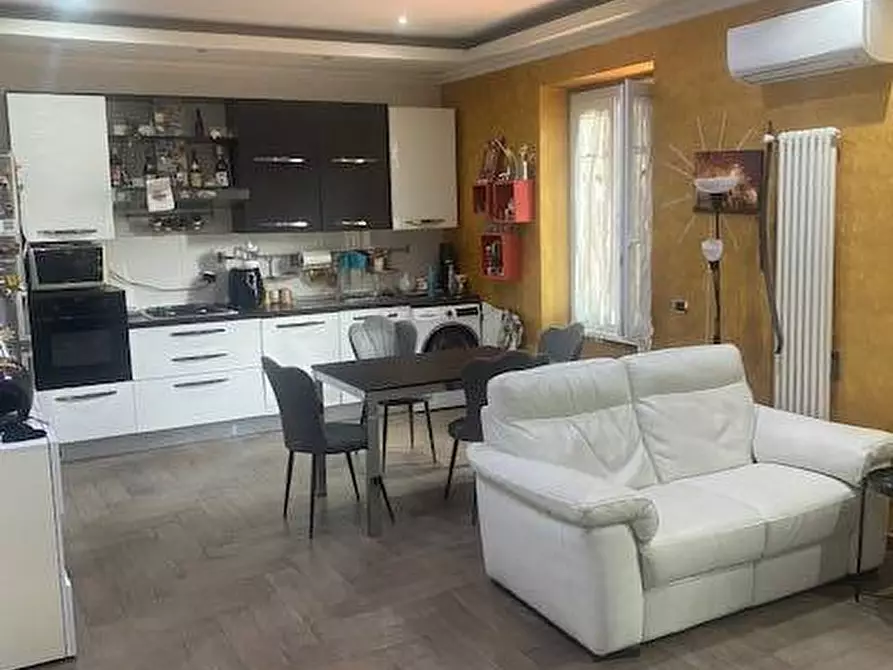 appartamento in vendita a Roma in zona Massimina/Casal Lumbroso