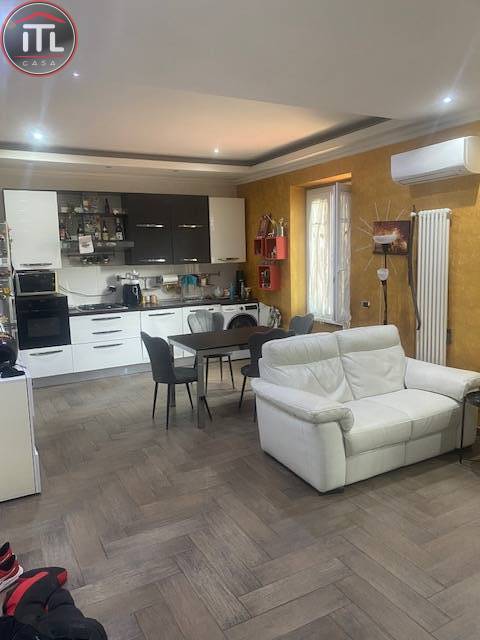 appartamento in vendita a Roma in zona Massimina/Casal Lumbroso