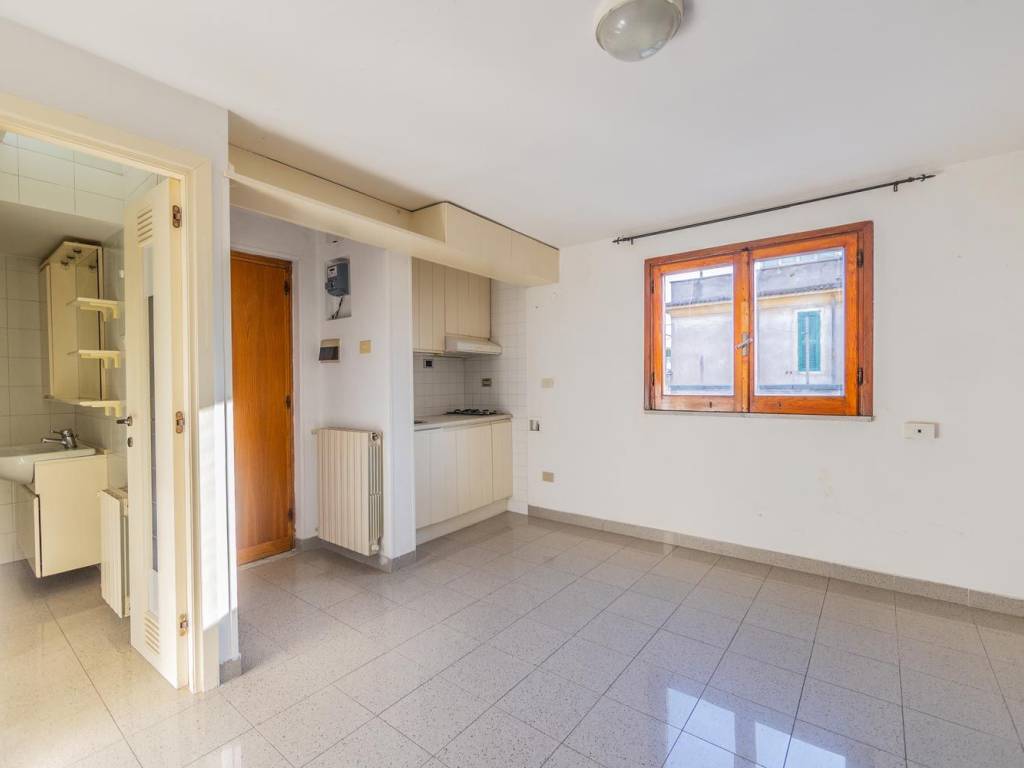 appartamento in vendita a Roma in zona Prenestino-Centocelle