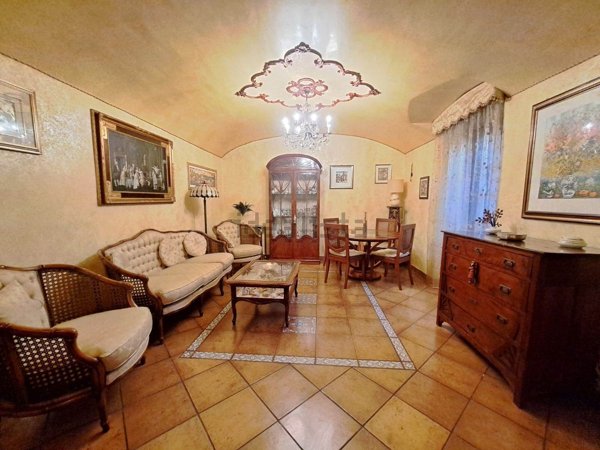 casa indipendente in vendita a Roma in zona Prenestino-Labicano