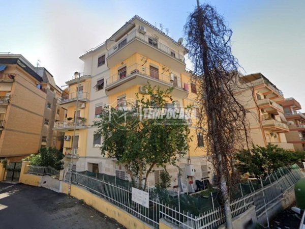 appartamento in vendita a Roma in zona Primavalle