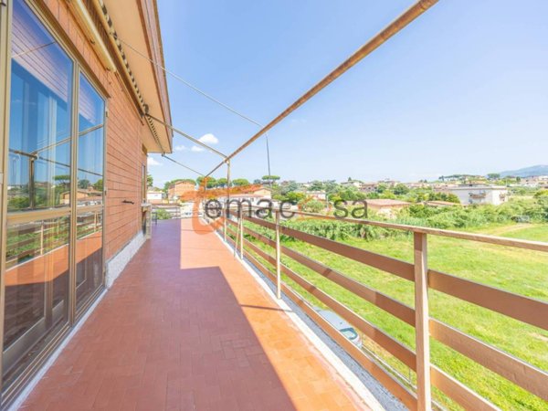 appartamento in vendita a Roma in zona Borghesiana