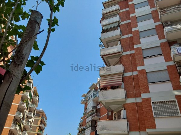 appartamento in vendita a Roma in zona Collatino