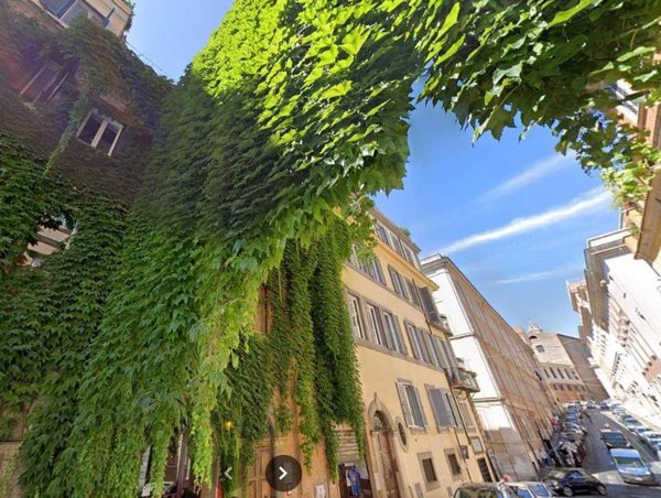 appartamento in vendita a Roma in zona Rione Monti/Campitelli
