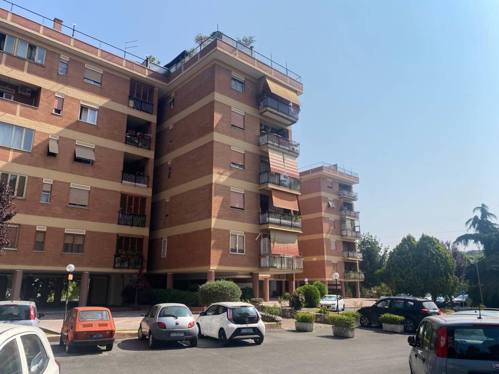 appartamento in vendita a Roma in zona Alessandrino