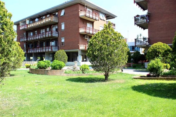 appartamento in vendita a Roma in zona Appio Claudio