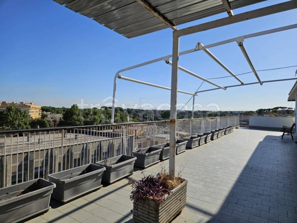 appartamento in vendita a Roma in zona Rione Monti/Campitelli