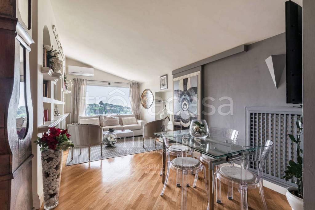 appartamento in vendita a Roma