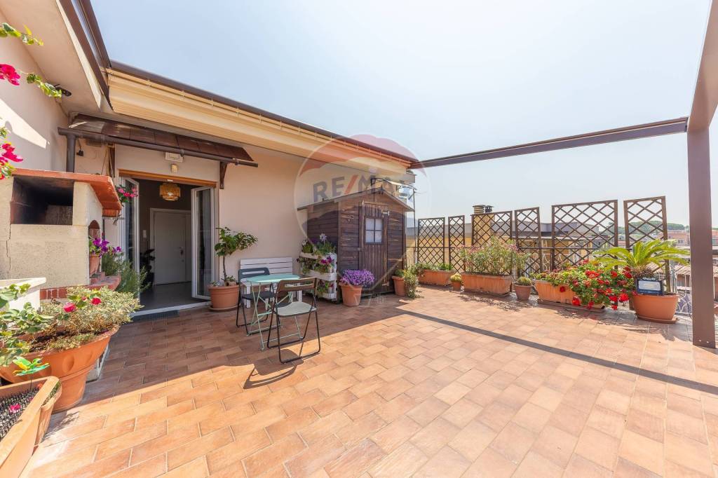 appartamento in vendita a Roma in zona Portuense