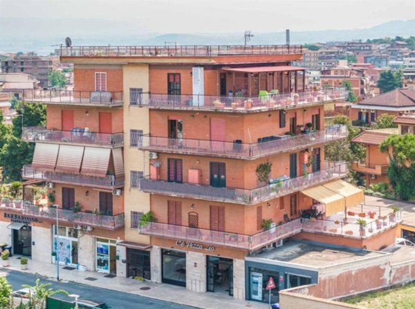 appartamento in vendita a Roma in zona Borghesiana