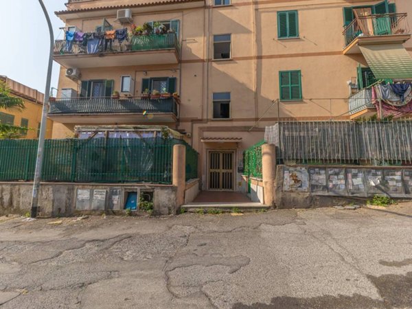 appartamento in vendita a Roma in zona Torre Maura