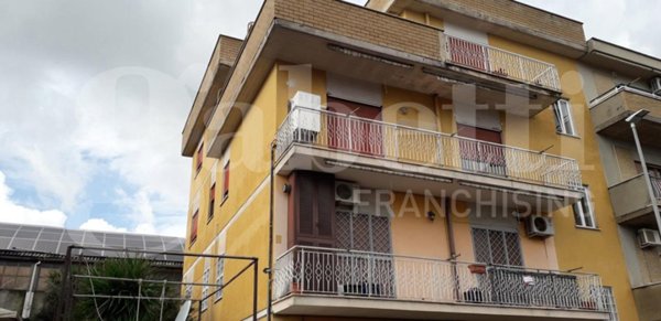 appartamento in vendita a Roma in zona Ponte di Nona