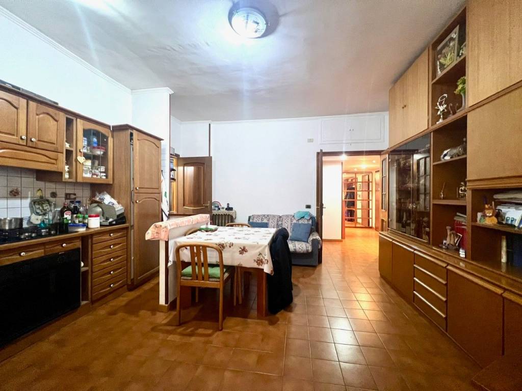 appartamento in vendita a Roma in zona Portuense